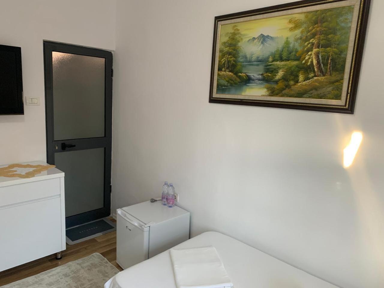 Apartament Flat In Berat'S Center Zewnętrze zdjęcie