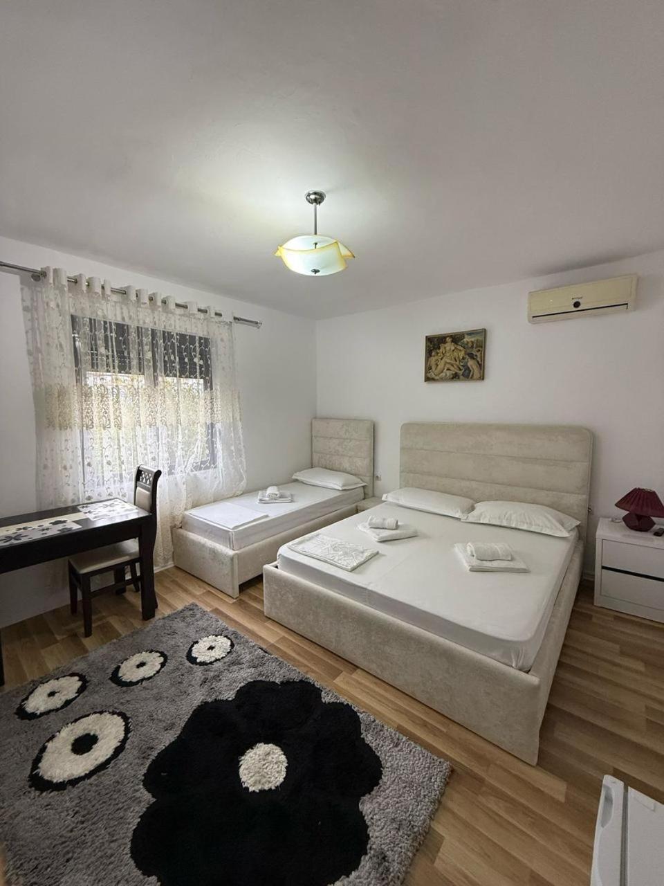 Apartament Flat In Berat'S Center Zewnętrze zdjęcie